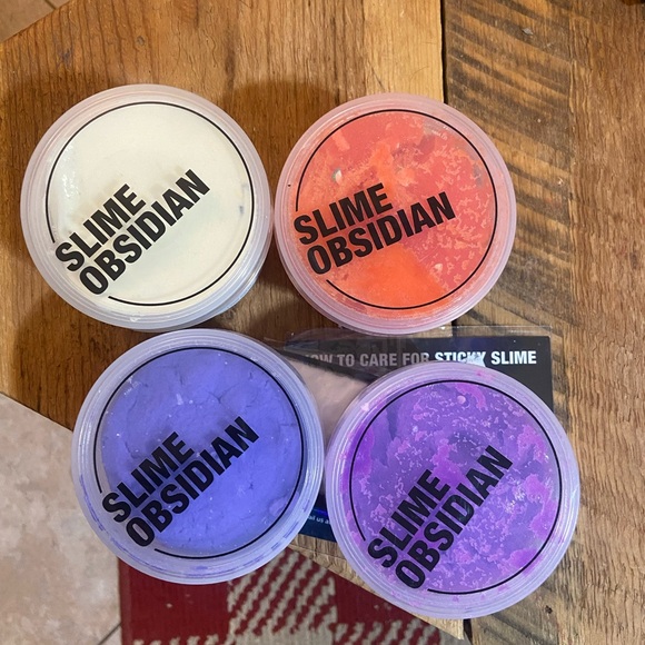 Set of 4 Slime Obsidians slimes - Picture 2 of 3